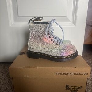 Dr.Martens